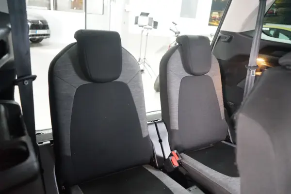 Citroen C4 Spacetourer 1.2 PureTech Feel 34