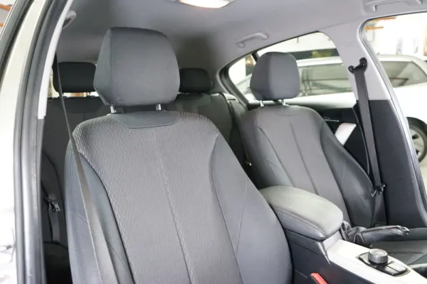 BMW 116 d Line Urban 37