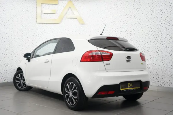 Kia Rio 1.1 CRDi LX 4