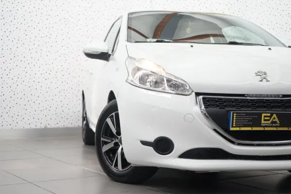 Peugeot 208 1.0 PureTech Access 6