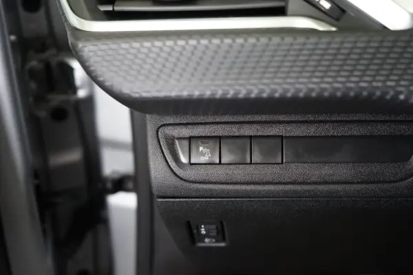 Peugeot 208 1.6 BlueHDi Active 29