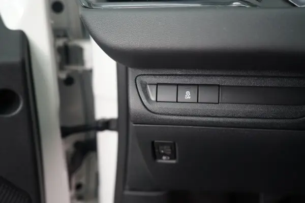 Peugeot 208 1.0 PureTech Access 23
