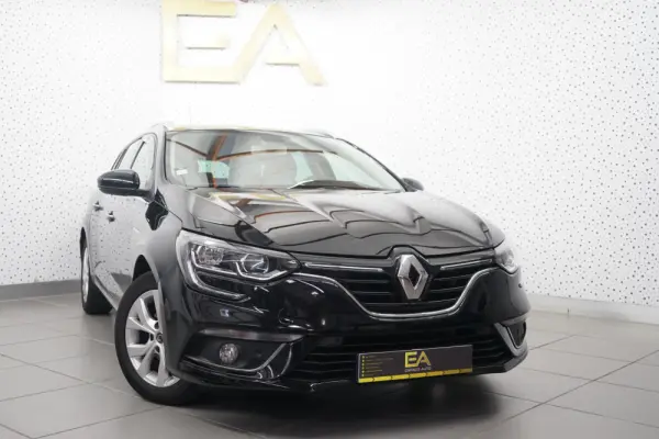 Renault Mégane Sport Tourer 1.5 Blue dCi Intens EDC 1