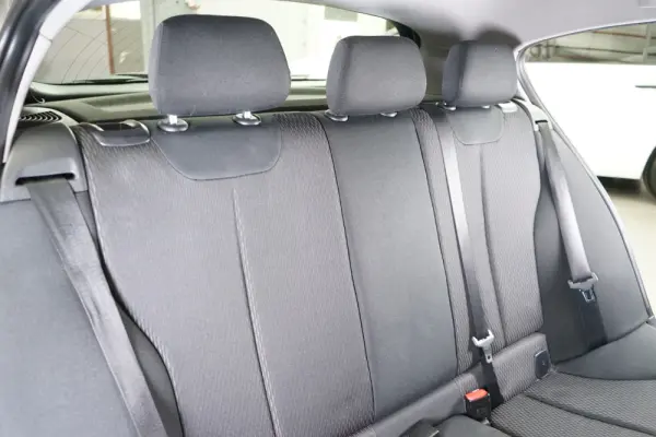 BMW 116 d Line Urban 39