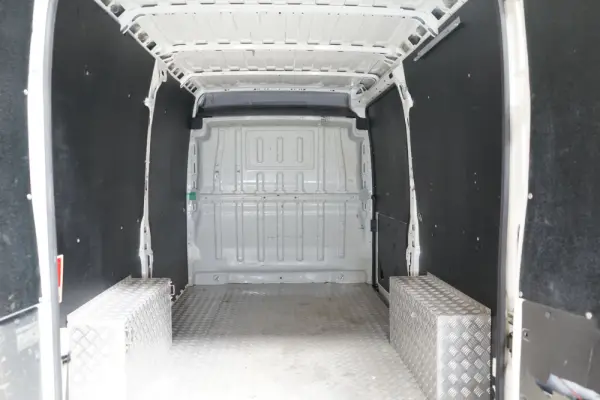 Peugeot Boxer 2.0 BlueHDi 330 L1H1 16