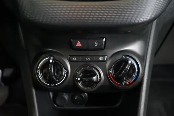 Peugeot 208 1.6 BlueHDi Active 32