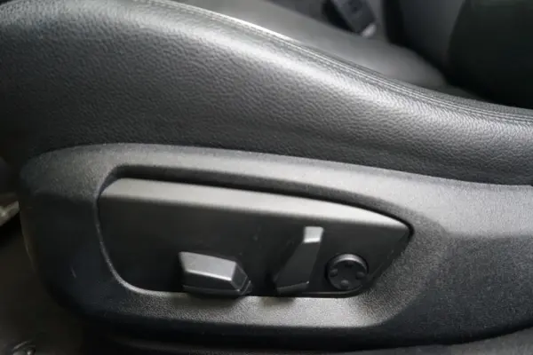 BMW 520 d Exclusive Auto 129g 19