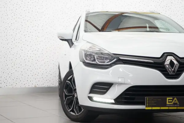 Renault Clio Sport Tourer 1.5 dCi Limited 6