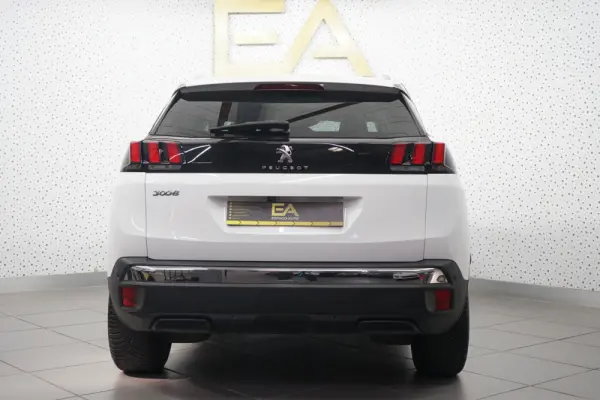 Peugeot 3008 1.2 PureTech Allure Pack EAT8 5