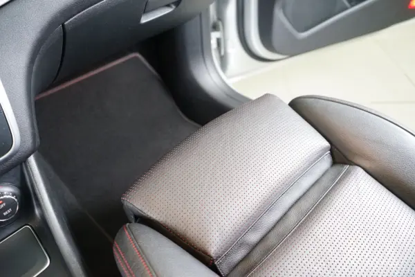 Mercedes-Benz CLA 180 d Shooting Brake AMG Line Aut. 39