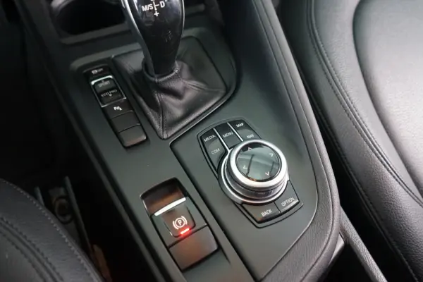 BMW X1 20 d xDrive Auto Line Sport 26