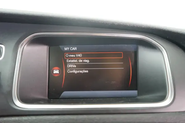 Volvo V40 1.6 D2 R-Design Momentum 30