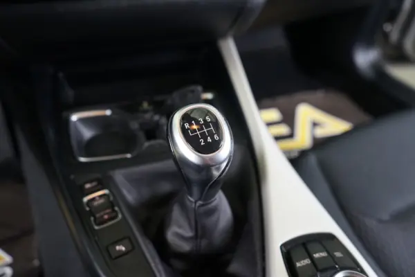 BMW 116 d Line Urban 28