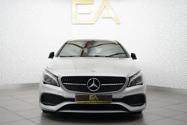 Mercedes-Benz CLA 180 d Shooting Brake AMG Line Aut. 2