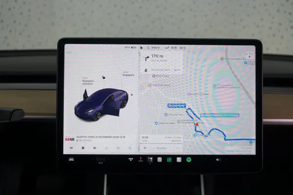 Tesla Model 3 Standard Range Plus RWD 20