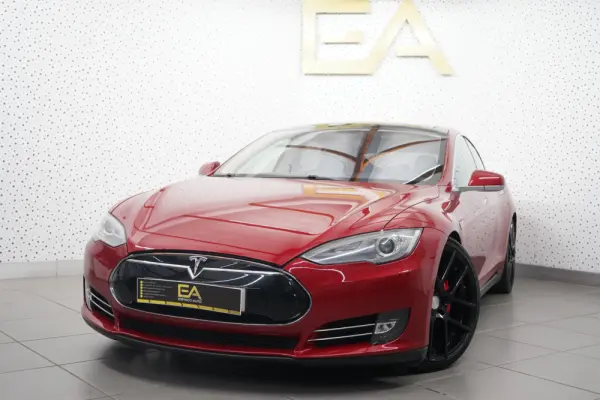 Tesla Model S 85 3