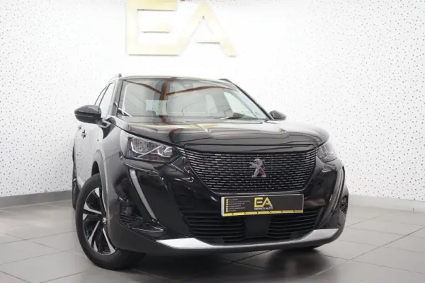 Peugeot 2008 1.2 PureTech Allure 1