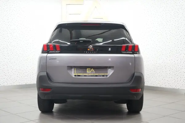 Peugeot 5008 1.5 BlueHDi Allure EAT8 5