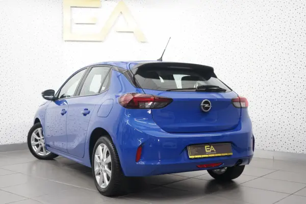Opel Corsa 1.2 Edition 4