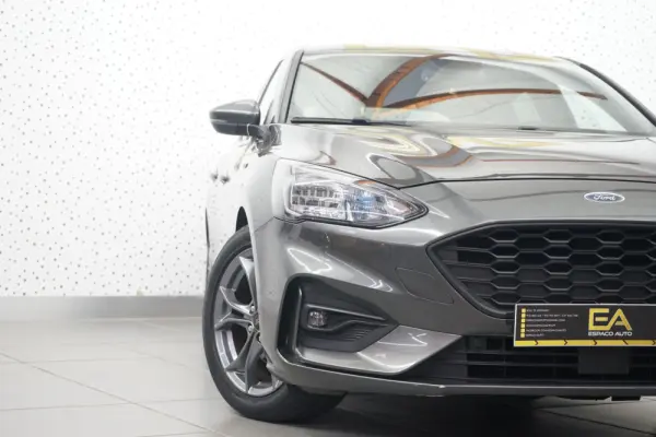 Ford Focus 1.5 TDCi EcoBlue ST-Line 39