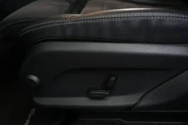 Mercedes-Benz EQC 400 4Matic 22