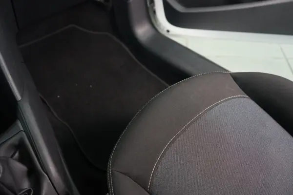 Peugeot 208 1.0 PureTech Access 30