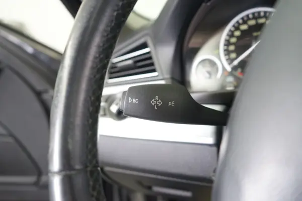 BMW 520 d Exclusive Auto 129g 23