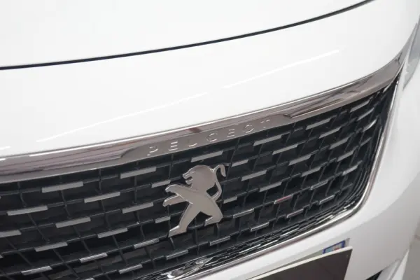 Peugeot 3008 1.2 PureTech Allure Pack EAT8 8