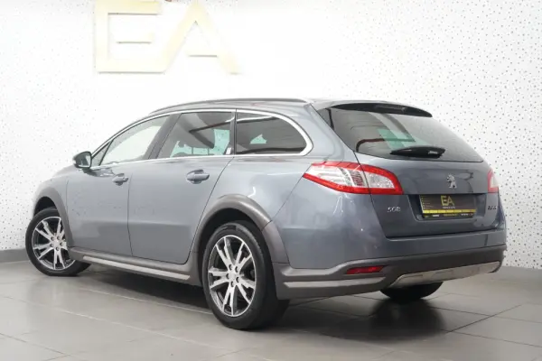 Peugeot 508 RXH 2.0 HDi Hybrid4 2-Tronic 4