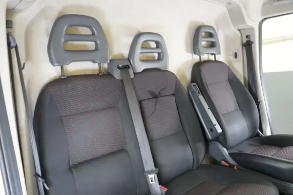 Peugeot Boxer 2.0 BlueHDi 330 L1H1 36