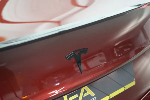 Tesla Model 3 Long Range AWD Dual Motor 12