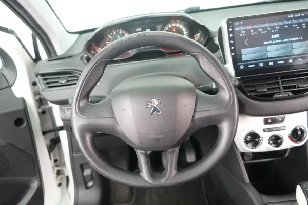 Peugeot 208 1.0 PureTech Access 18