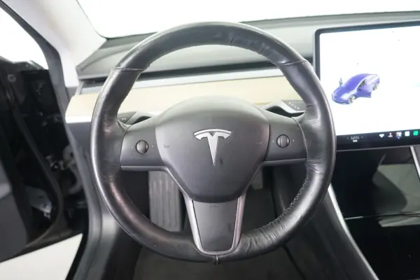 Tesla Model 3 Standard Range Plus RWD 15