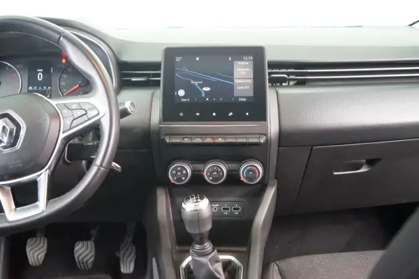 Renault Clio 1.0 TCe Exclusive 15