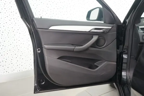 BMW X1 20 d xDrive Auto Line Sport 17