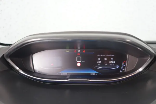 Peugeot 5008 1.5 BlueHDi Allure EAT8 22