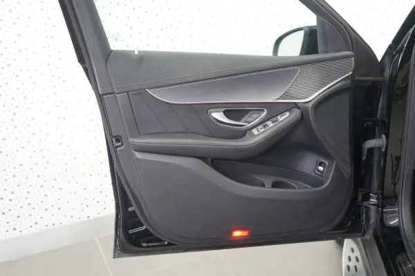 Mercedes-Benz EQC 400 4Matic 20