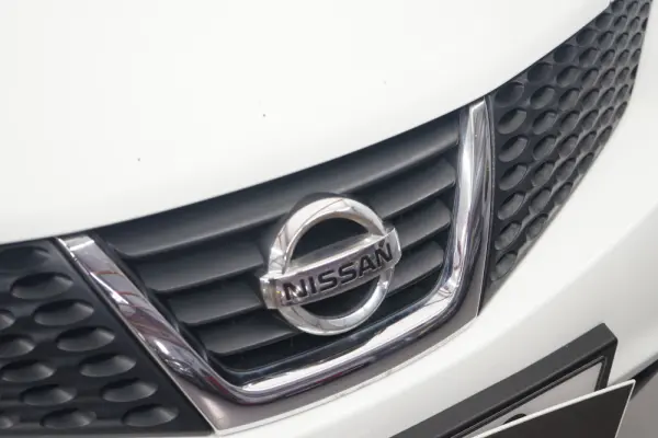 Nissan Juke 1.6 Acenta 8