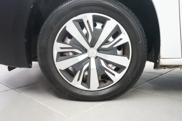 Peugeot Partner 1.5 Blue-HDI Asphalt L1 EAT8 5