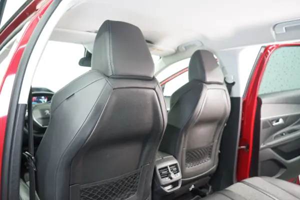 Peugeot 3008 1.2 PureTech Allure EAT8 39