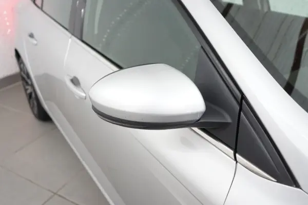Renault Mégane Sport Tourer 1.5 dCi Intens 11