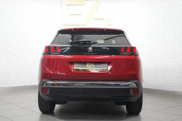 Peugeot 3008 1.2 PureTech Allure EAT8 5
