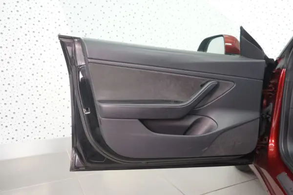 Tesla Model 3 Long Range AWD Dual Motor 19
