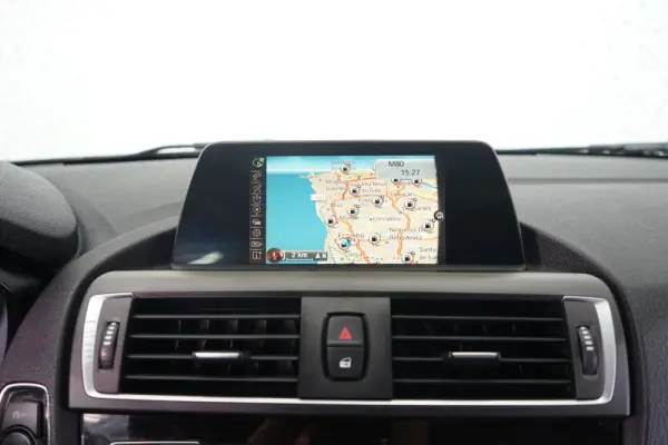BMW 116 d Line Luxury Auto 31