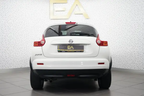 Nissan Juke 1.6 Acenta 5