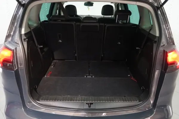 Opel Zafira 2.0 CDTI Cosmo 41