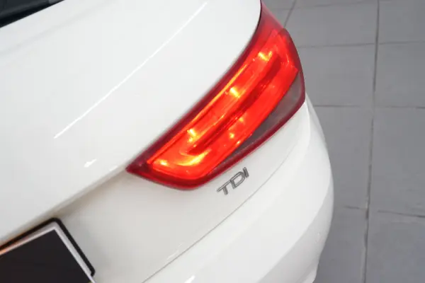 Audi A1 1.6 TDI Ambition 14