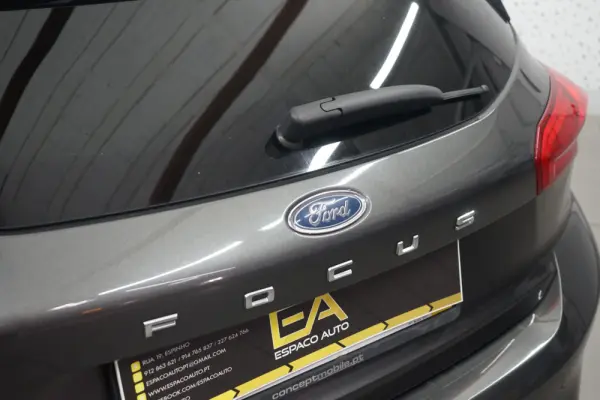 Ford Focus 1.5 TDCi EcoBlue ST-Line 13