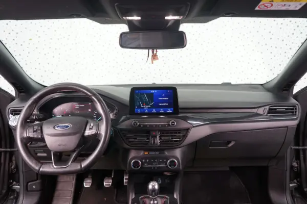Ford Focus 1.5 TDCi EcoBlue ST-Line 16