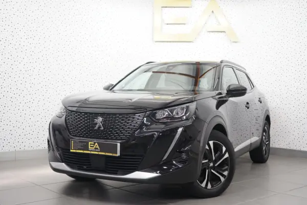 Peugeot 2008 1.2 PureTech Allure 3